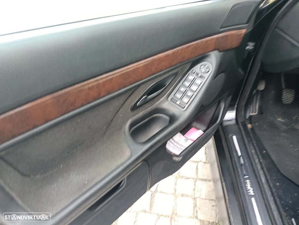 BMW 725 tds - 11