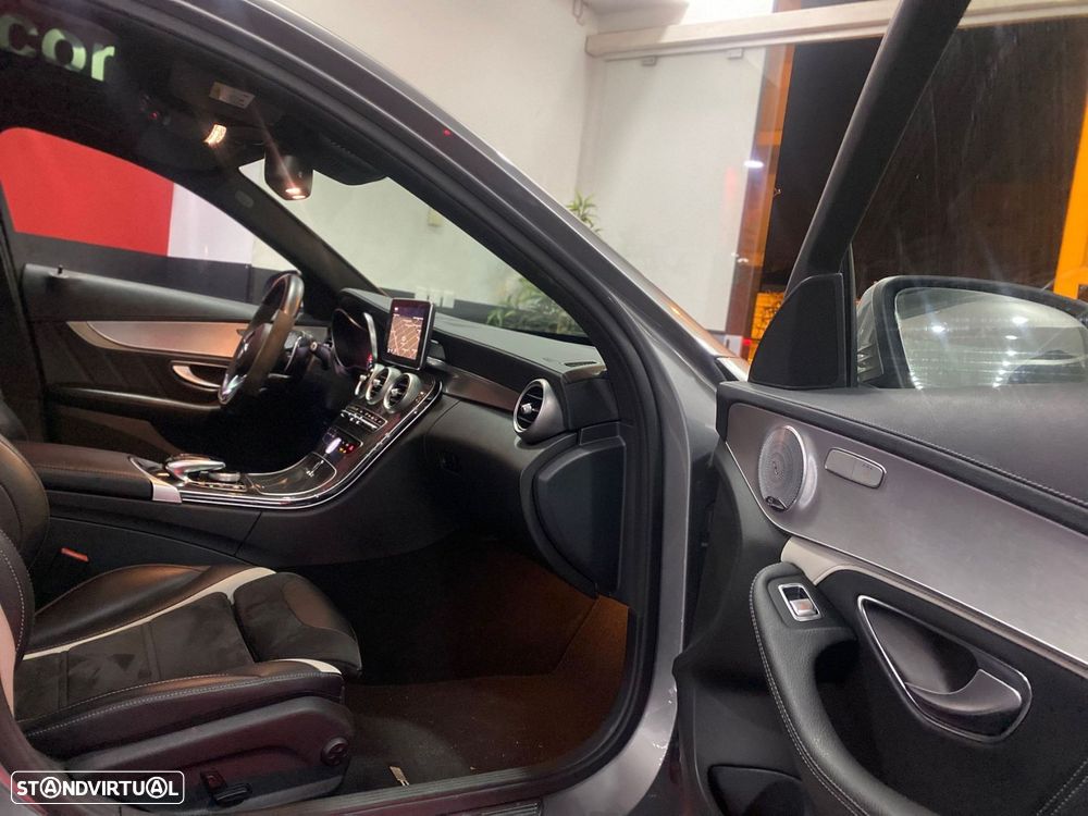 Mercedes-Benz C 63 AMG S - 23