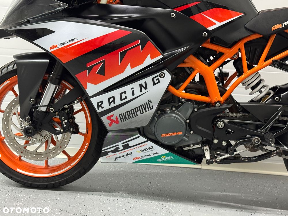 KTM RC 125 - 20