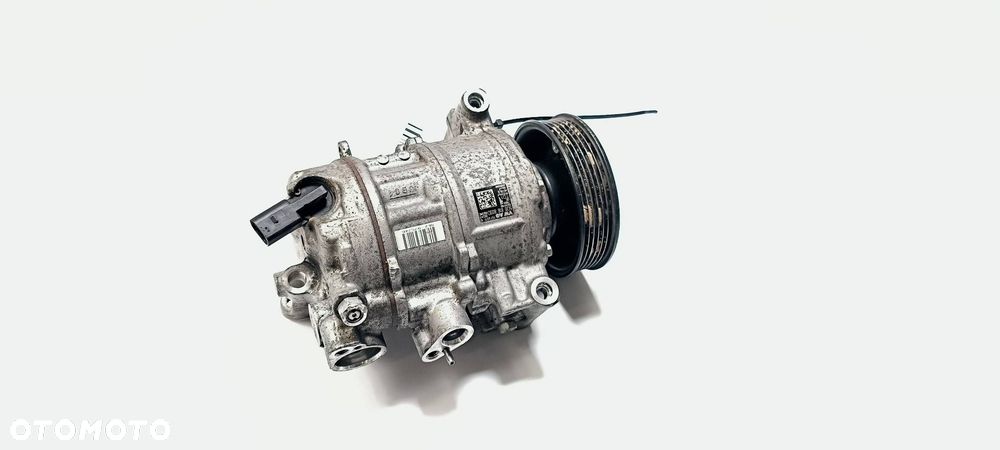 SPRĘŻARKA KLIMATYZACJI SKODA KAROQ 5Q0816803D - 3