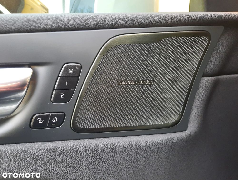 Volvo XC 60 B4 B Inscription - 29