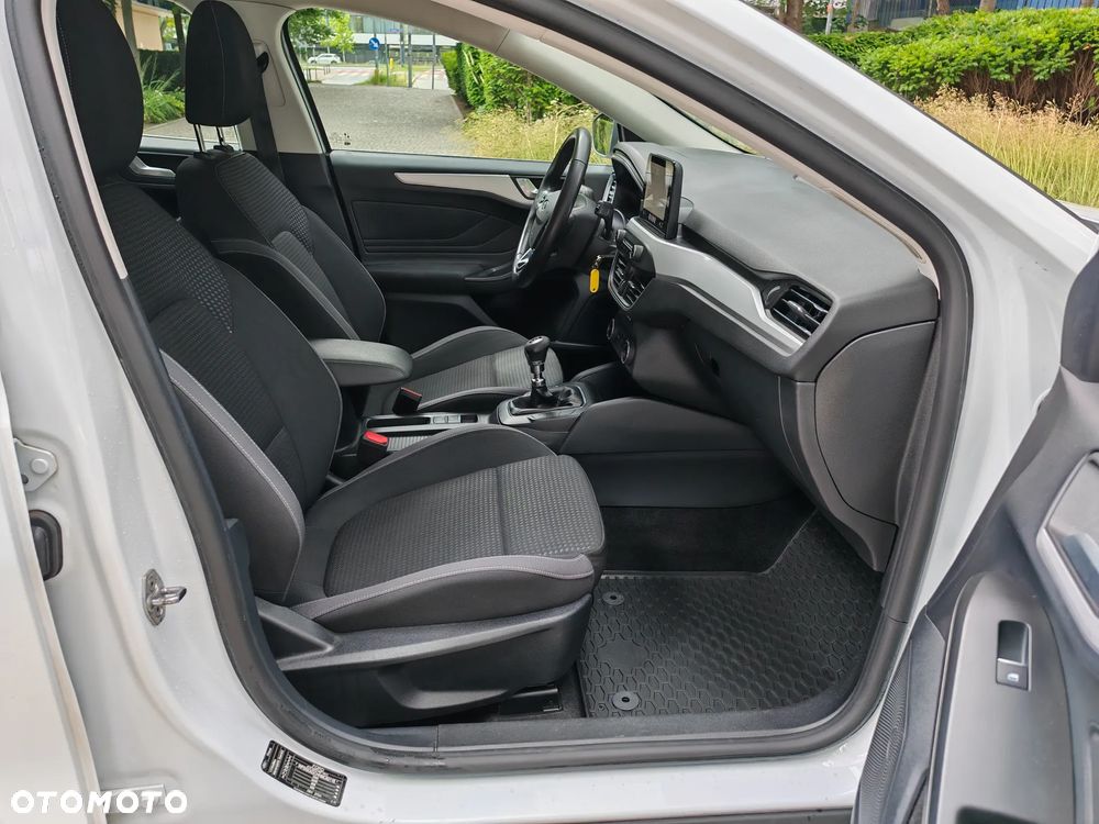 Ford Focus 1.5 EcoBlue Trend - 13