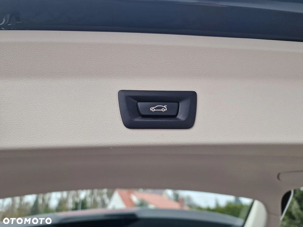 BMW X3 sDrive18d Advantage - 16