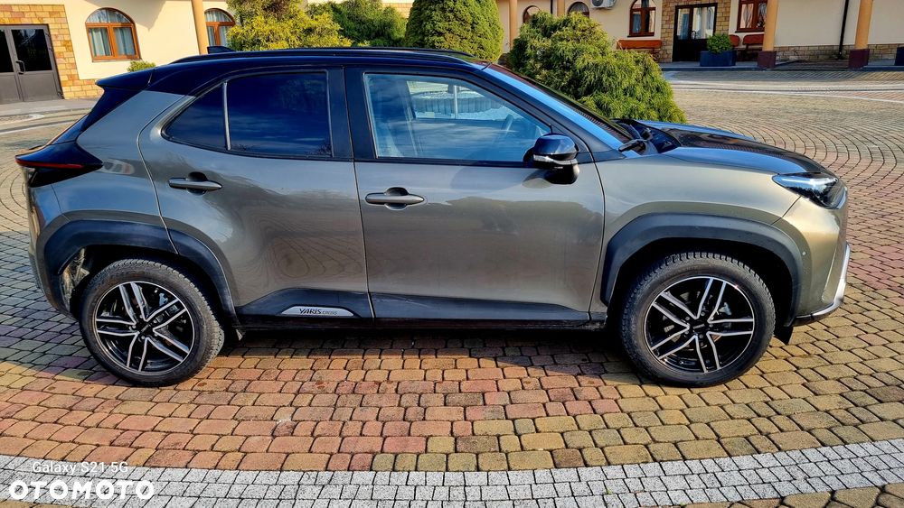 Toyota Yaris Cross Hybrid 1.5 Executive - 4