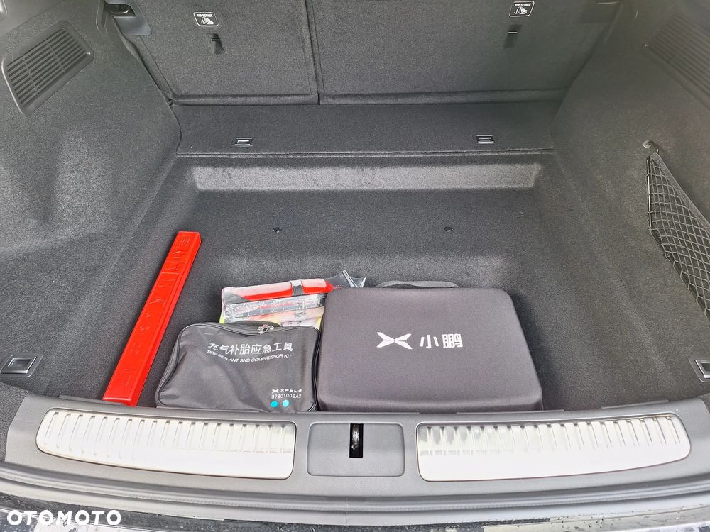 XPeng G9 94.6 kWh RWD Long Range - 14