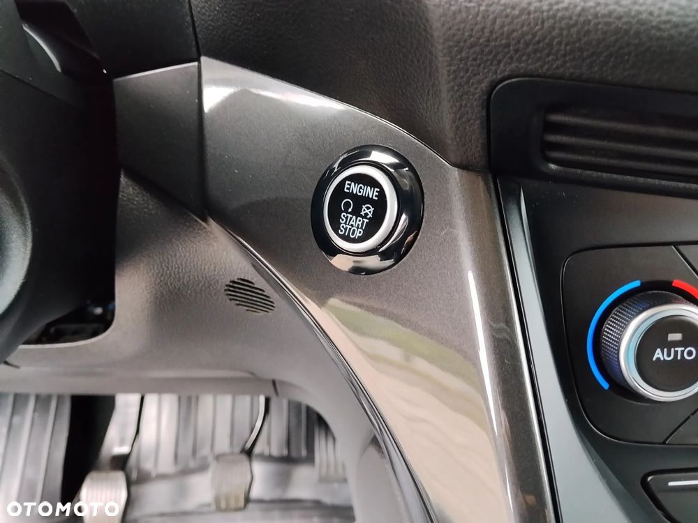 Ford C-MAX 1.5 EcoBoost Start-Stop-System Titanium - 36