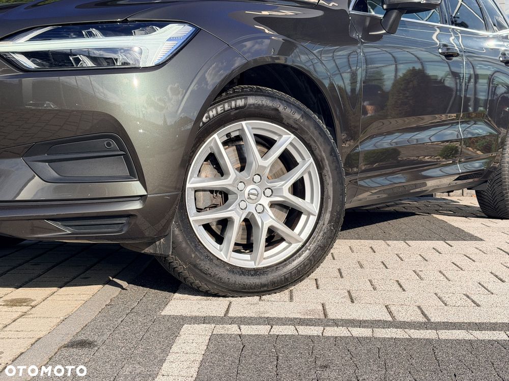 Volvo Xc60 2018 photo 2