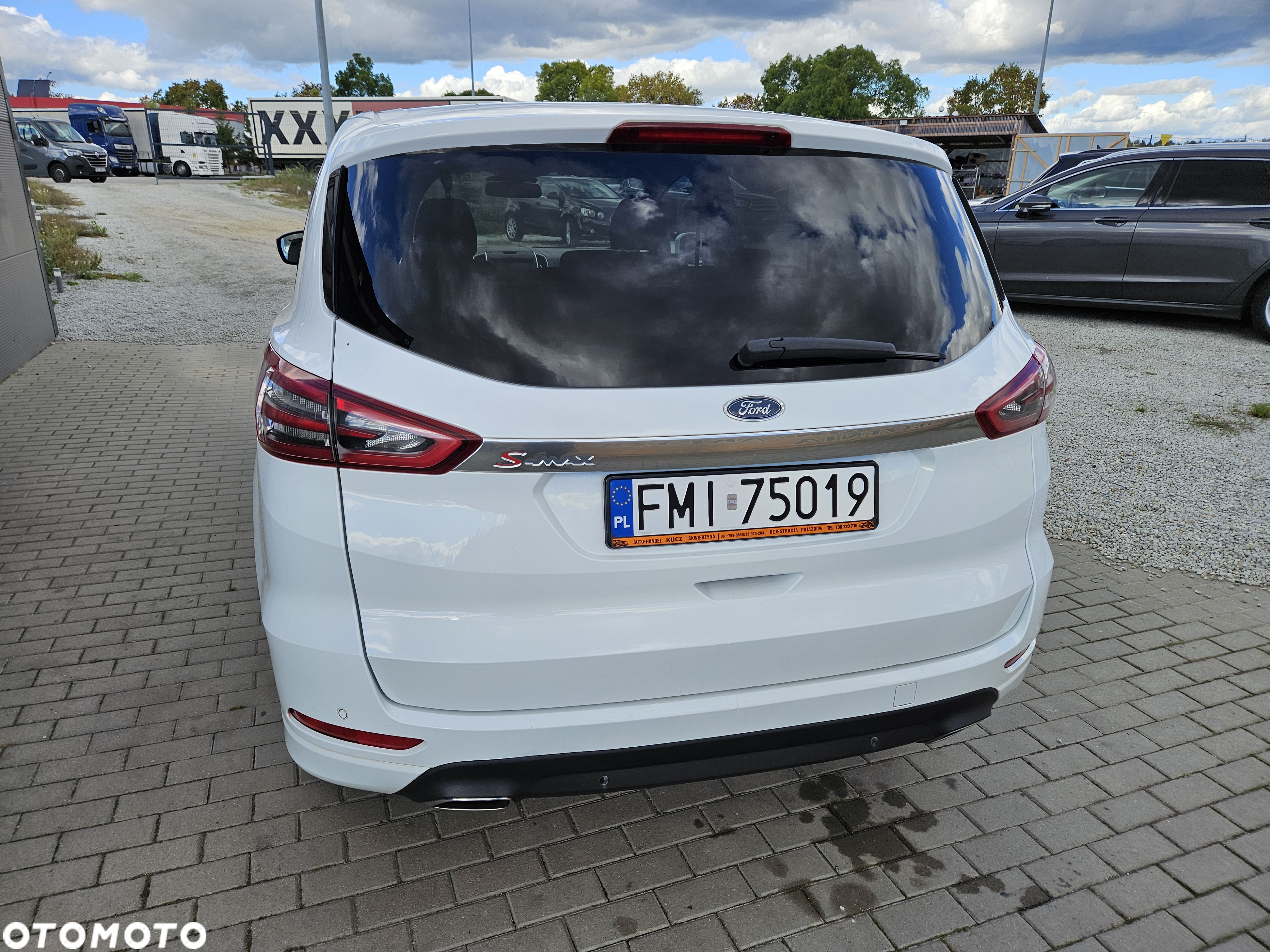 Ford S-Max 2.0 TDCi Titanium PowerShift - 6