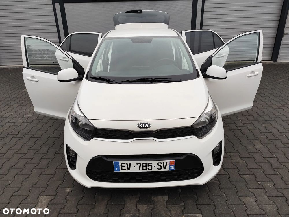 Kia Picanto 1.0 Dream Team Edition - 18