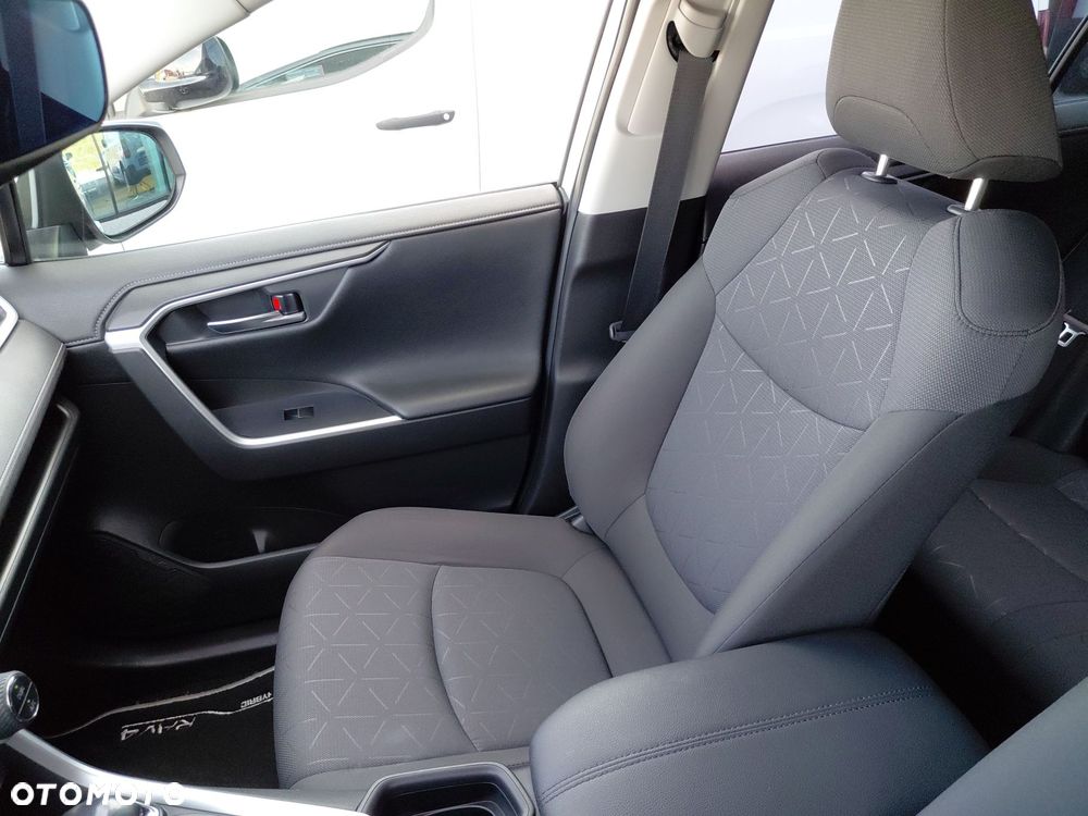 Toyota RAV4 - 27