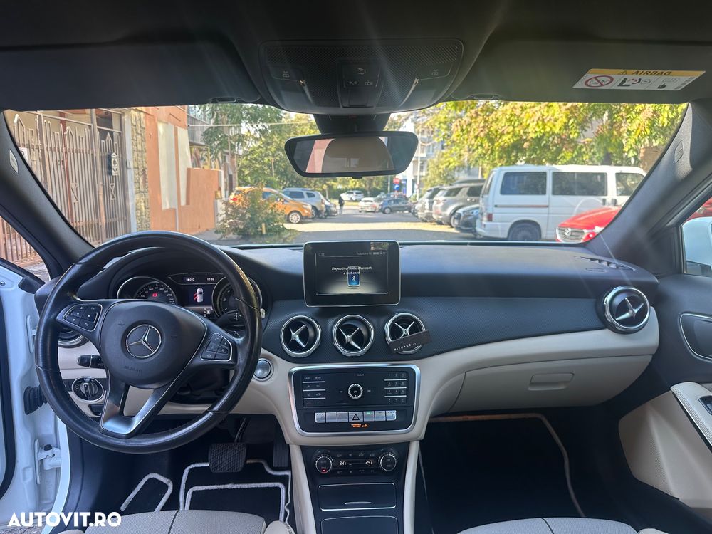 Mercedes-Benz GLA - 19