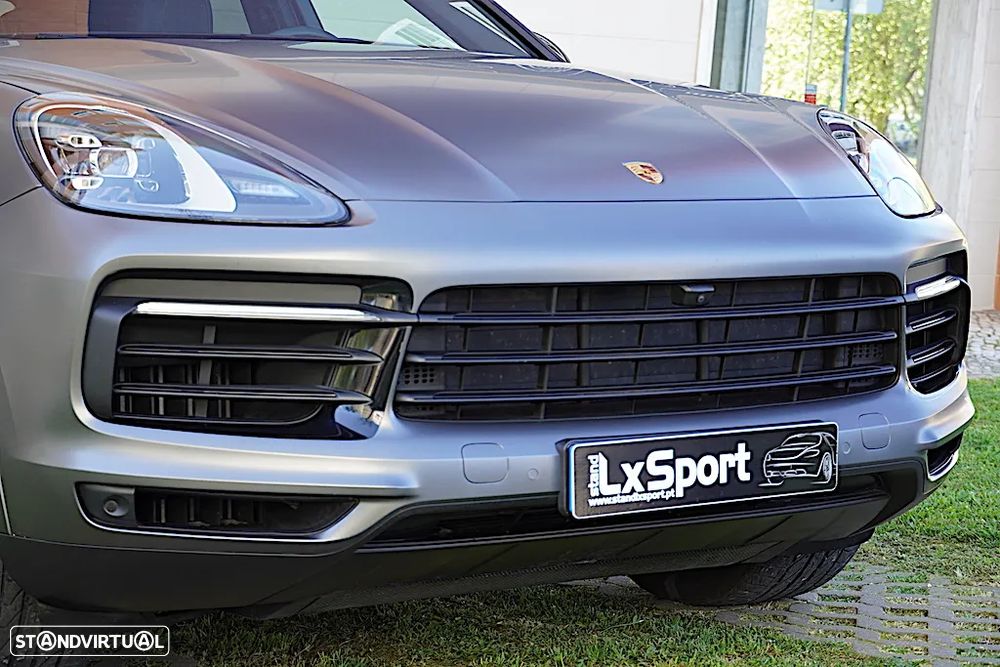 Porsche Cayenne Coupé E-Hybrid - 7