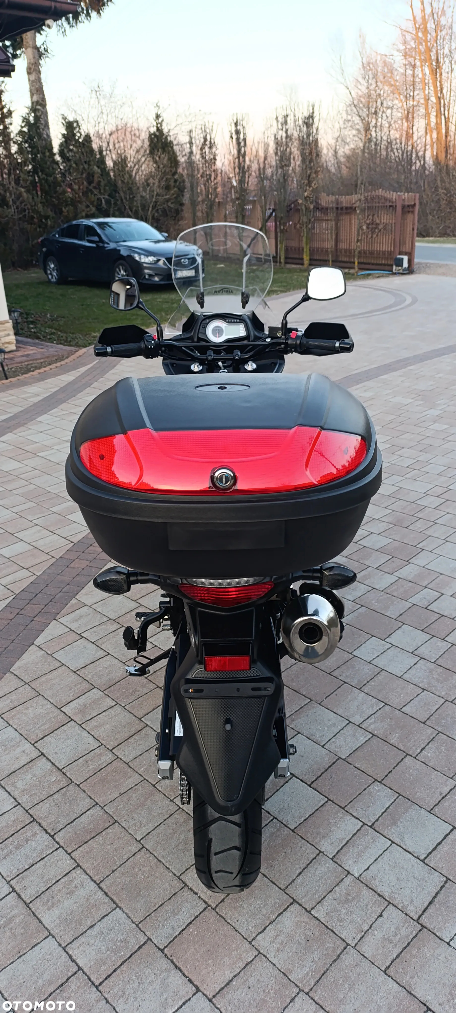 Suzuki V-STROM - 5