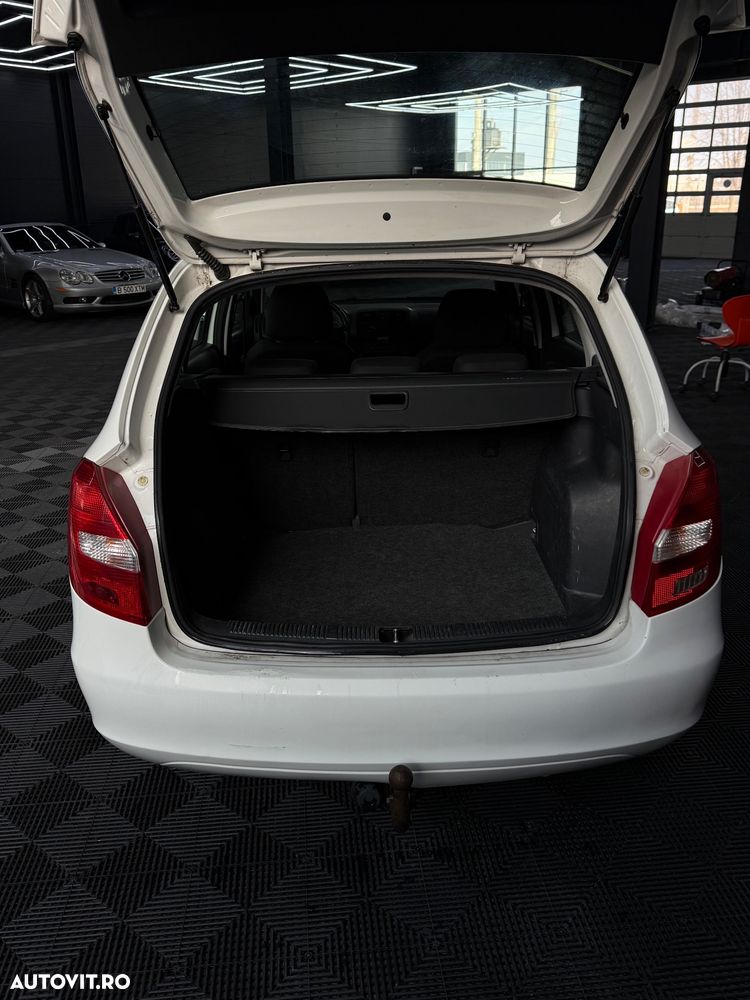 Skoda Fabia - 11