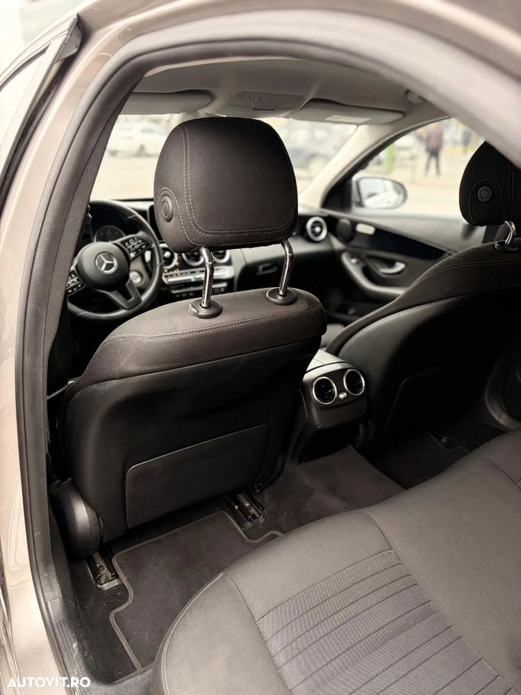 Mercedes-Benz C - 18