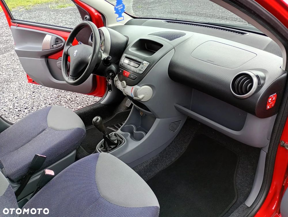 Peugeot 107 1.4 HDI Trendy - 12