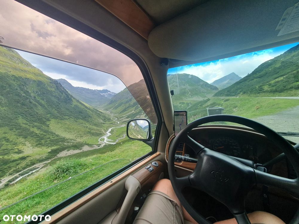 Chevrolet Astro - 24