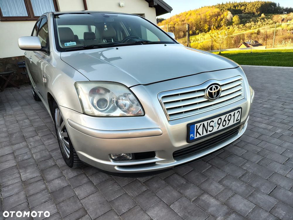 Toyota Avensis 2.0 D-4D Sol Plus - 3
