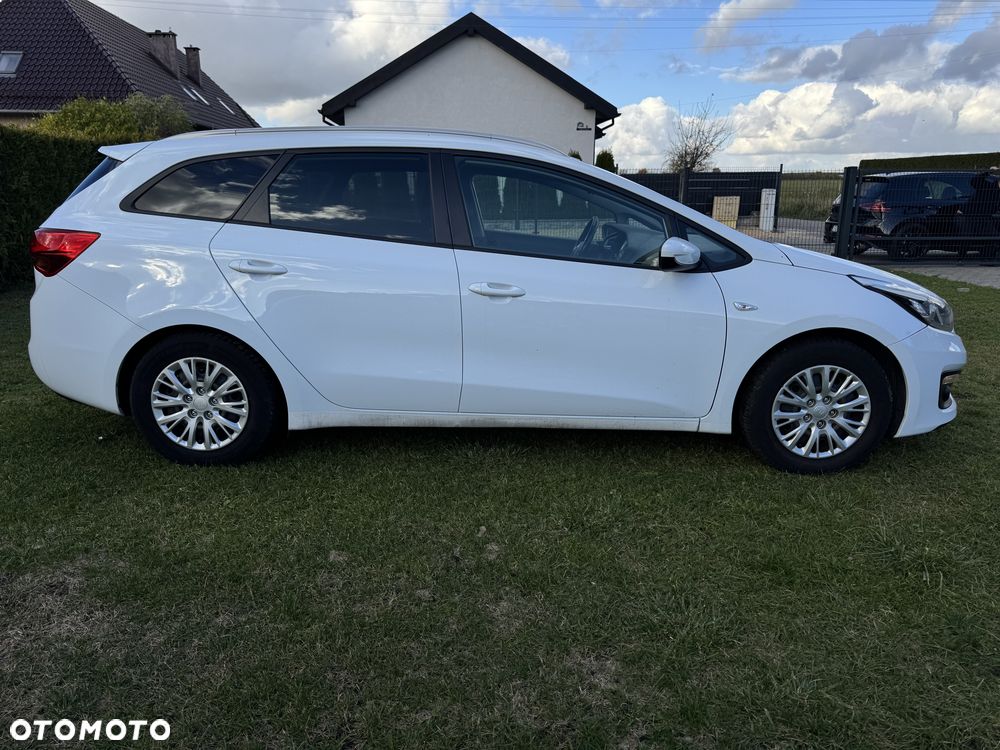 Kia Ceed 1.4 CRDi M - 8