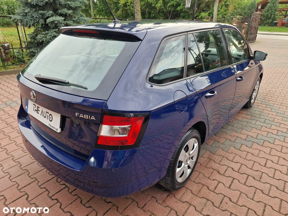 Skoda Fabia 1.2 TSI Active - 31