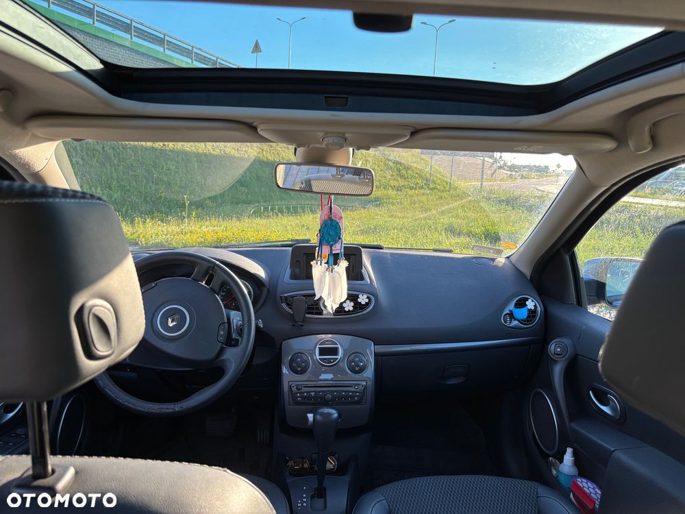 Renault Clio - 6