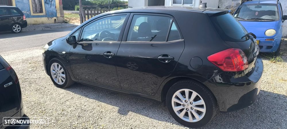 Toyota Auris 1.4 VVT-i AC - 3
