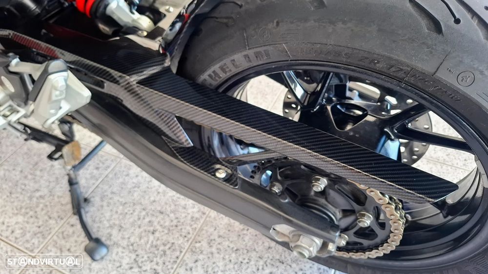 BMW F 900 XR Triple Black - 19