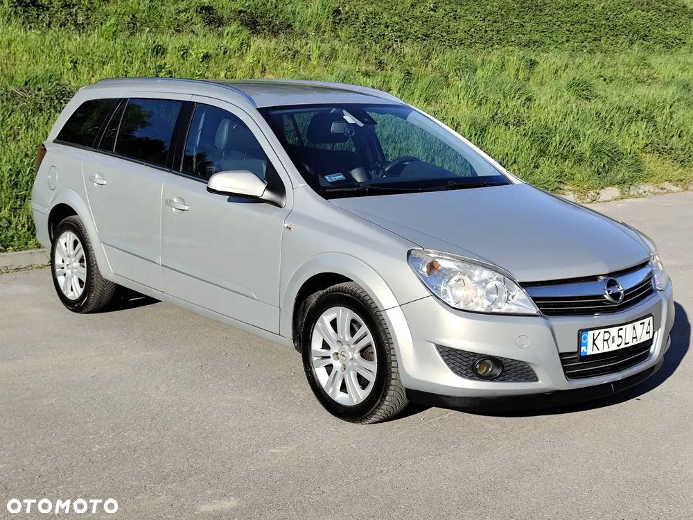 Opel Astra 1.7 CDTI DPF Cosmo - 1