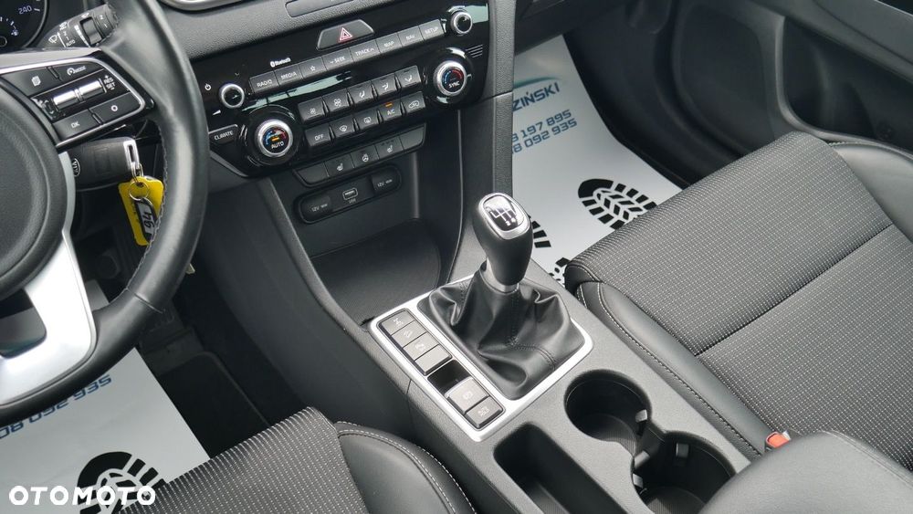 Kia Sportage - 10