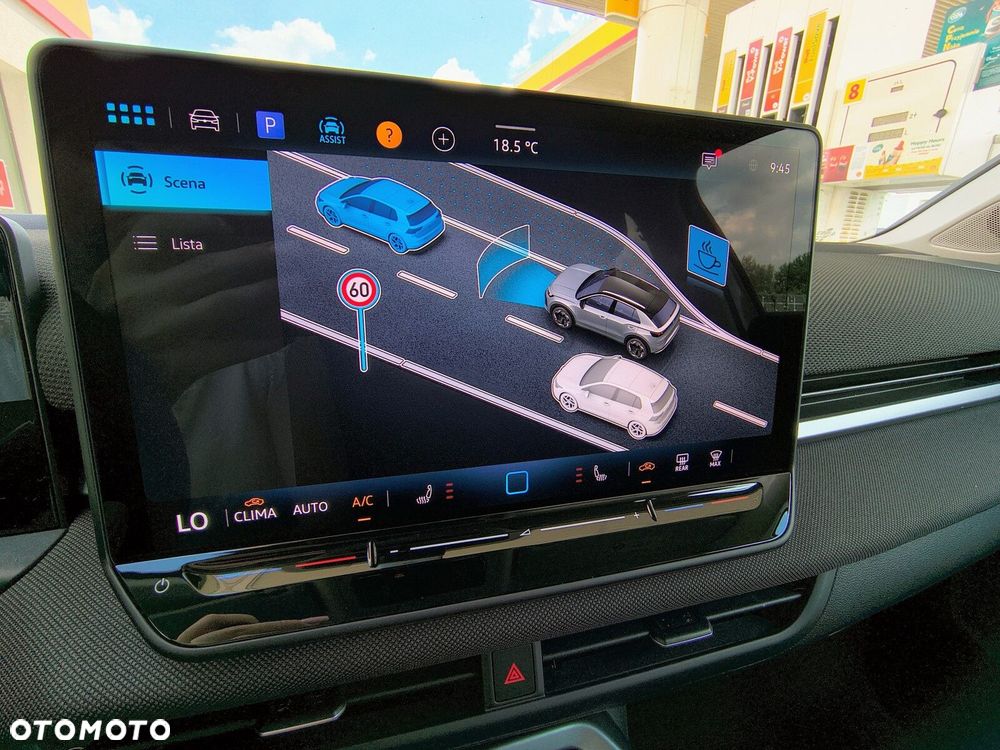 Volkswagen T-Roc 1.5 eTSI Life DSG - 25