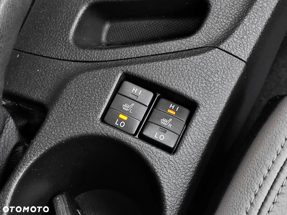 Toyota Auris 1.8 VVT-i Automatik Executive - 27