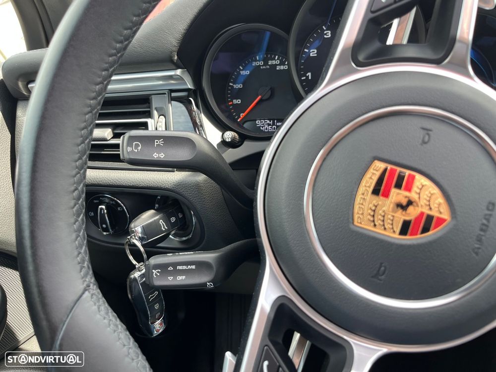 Porsche Macan PDK - 21