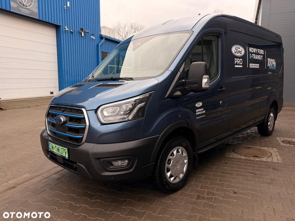 Ford E-Transit - 1