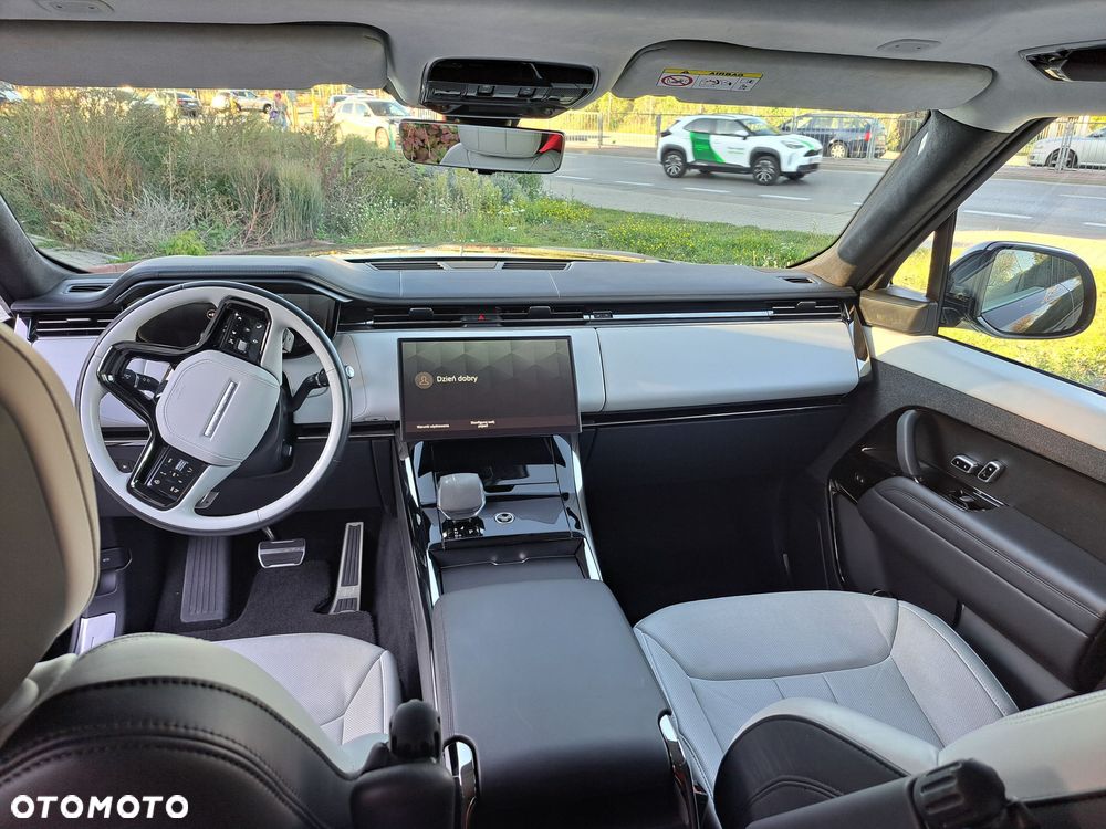Land Rover Range Rover Sport - 12
