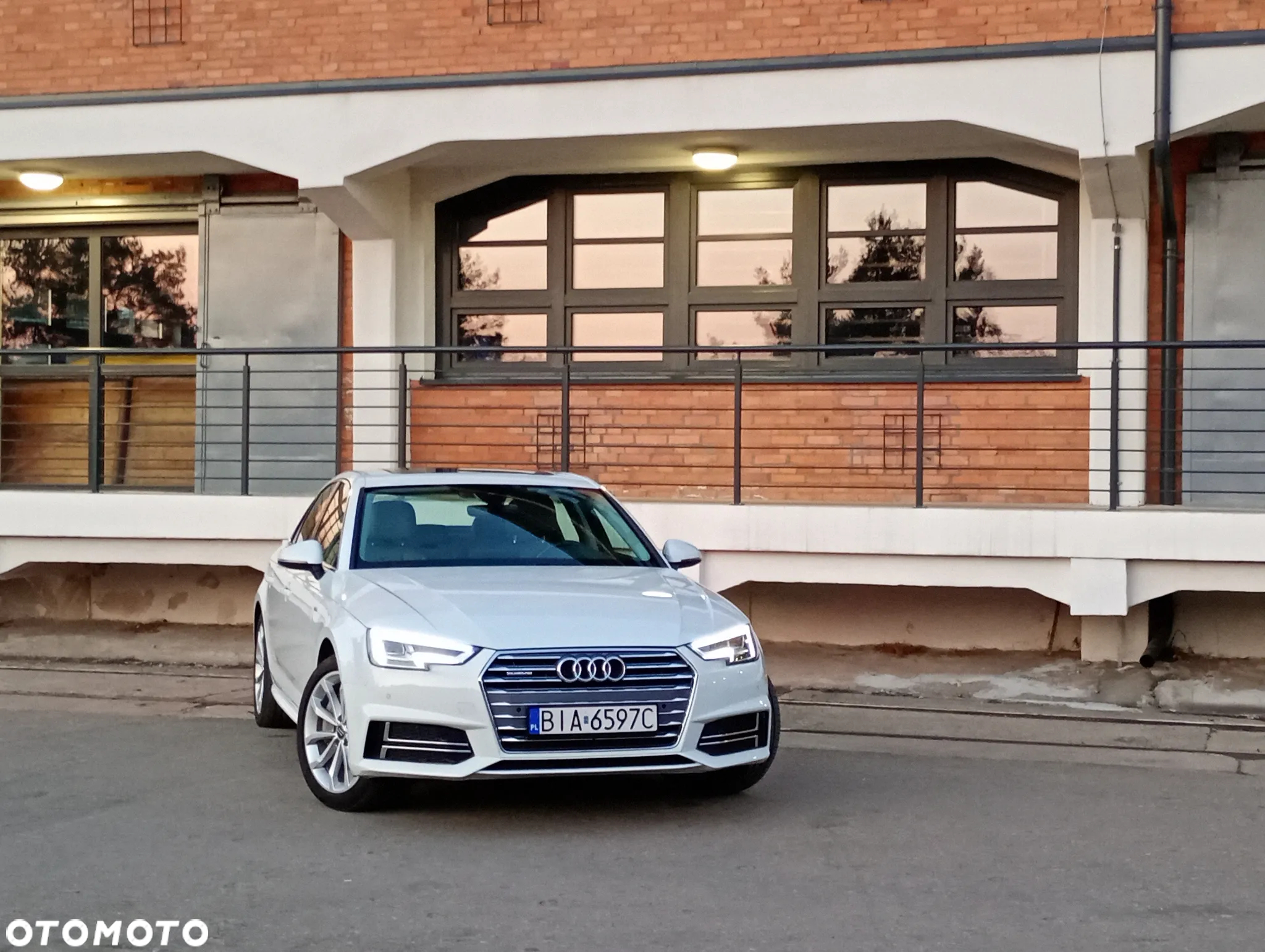 Audi A4 2.0 TFSI Quattro S tronic - 4