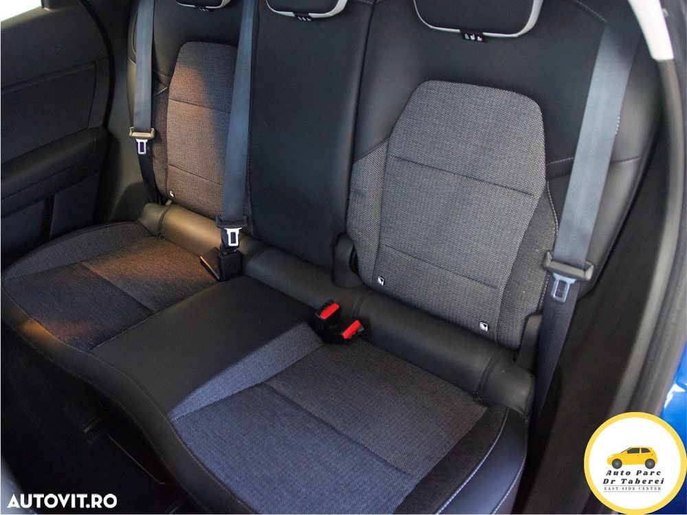 Renault Captur PHEV 160 Techno - 23