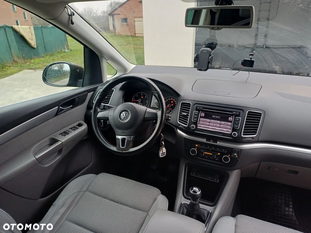 Volkswagen Sharan 2.0 TDI Highline - 9