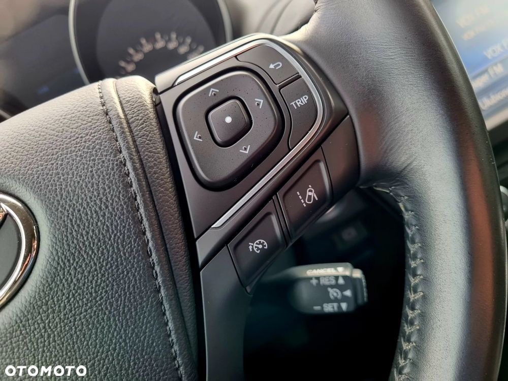 Toyota Avensis 1.8 Prestige - 17