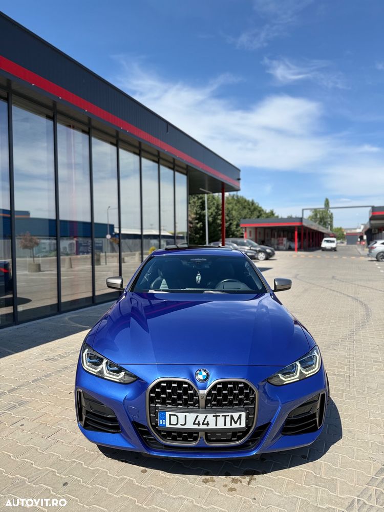 BMW M4 M440i xDrive - 2