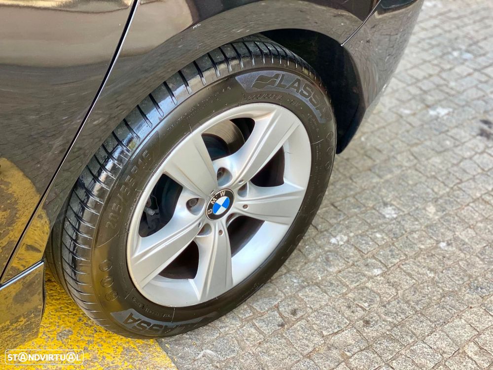BMW 116 d EDynamics Line Sport - 10