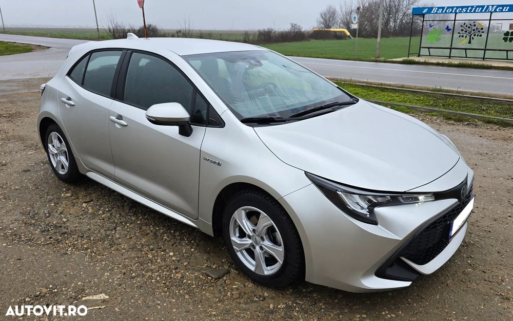 Toyota Corolla 1.8 HSD Dynamic - 3
