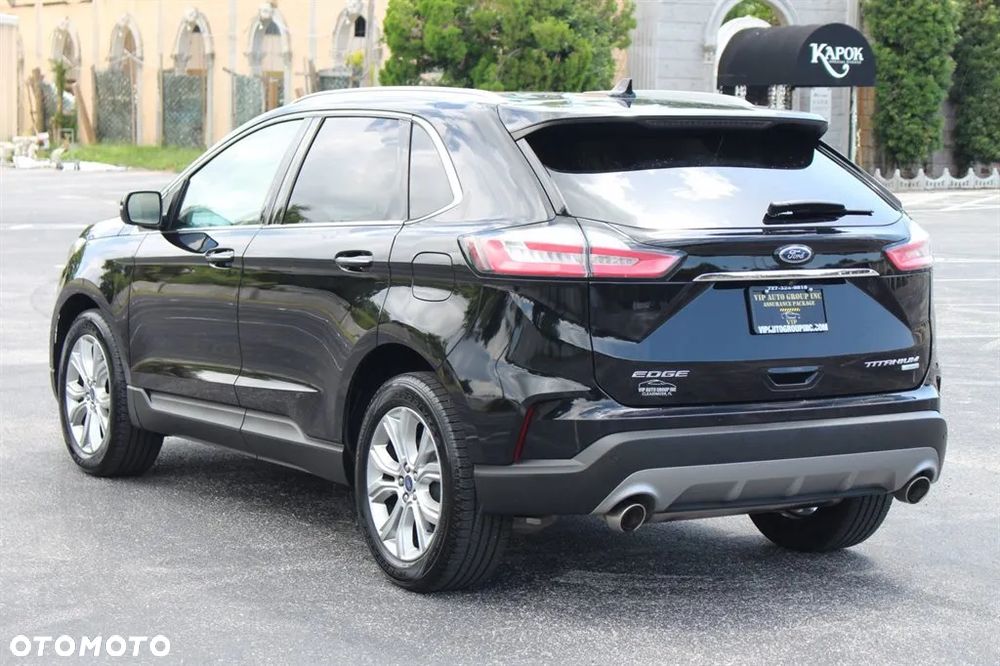 Ford Edge - 9