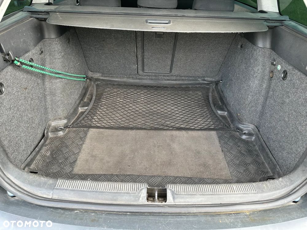 Skoda Octavia 2.0 TDI DPF 4x4 Scout - 8