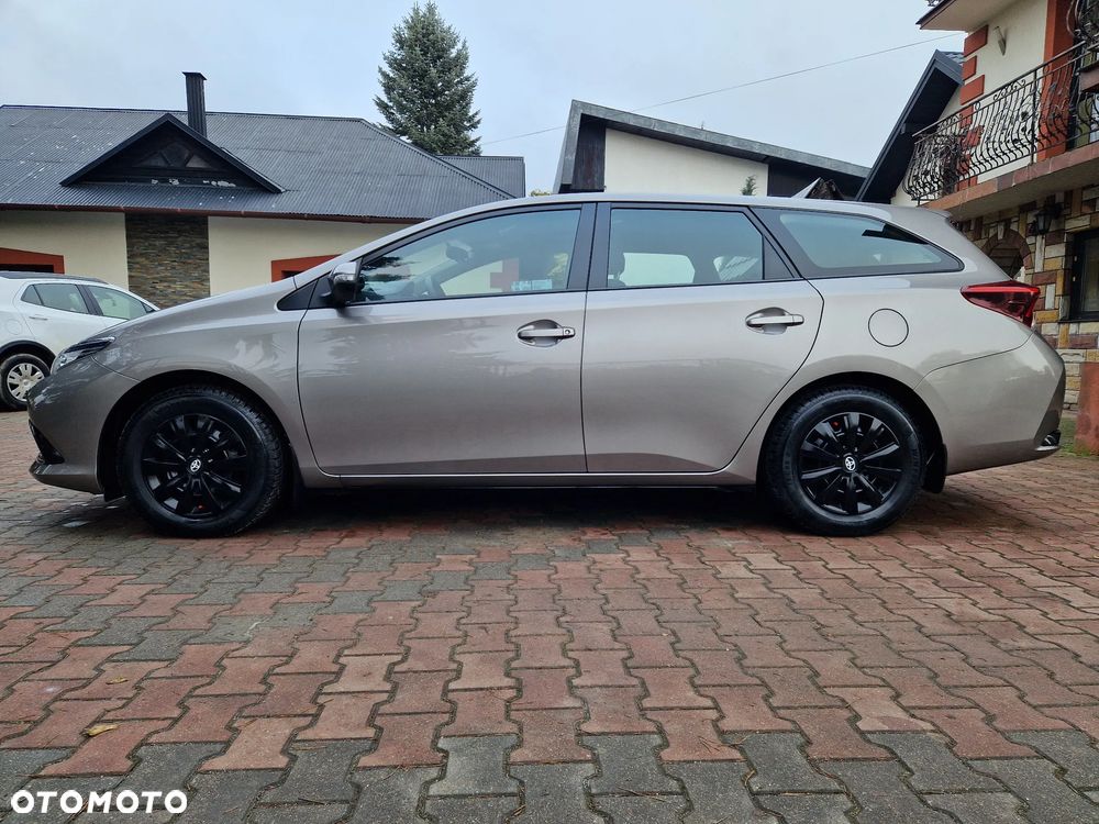 Toyota Auris 1.6 Active - 12