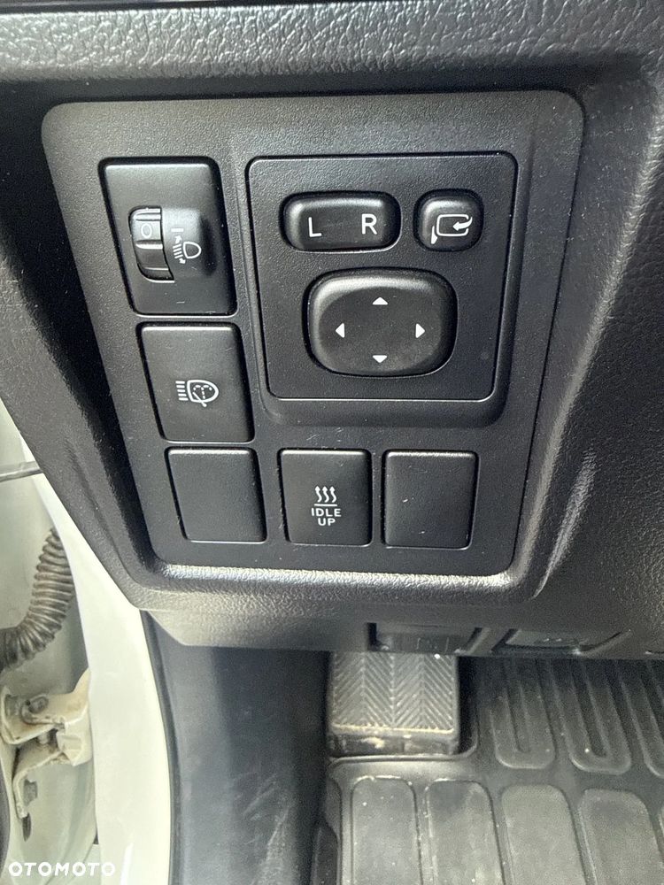 Toyota Land Cruiser LC 2.8 D-4D Prado - 35