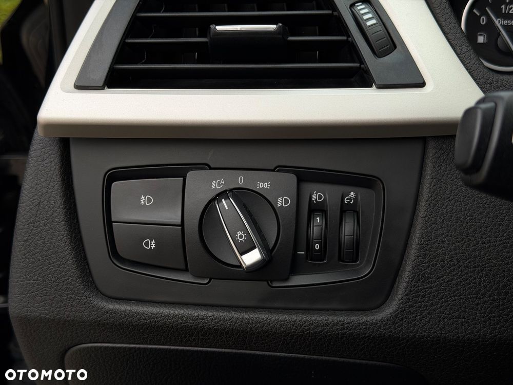 BMW Seria 3 316d EU6 - 19