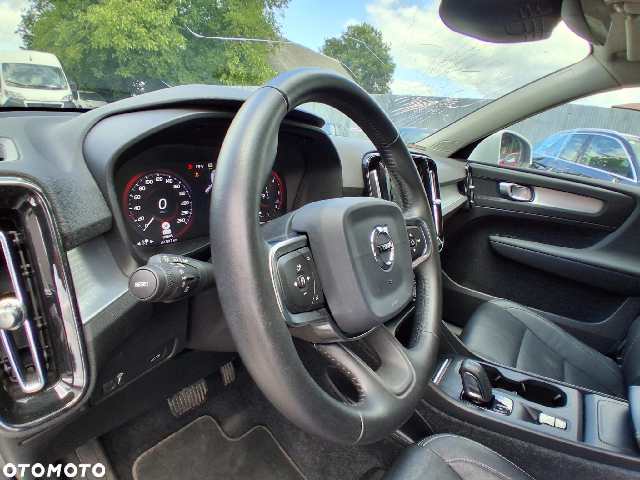 Volvo XC 40 D3 AWD Momentum - 16