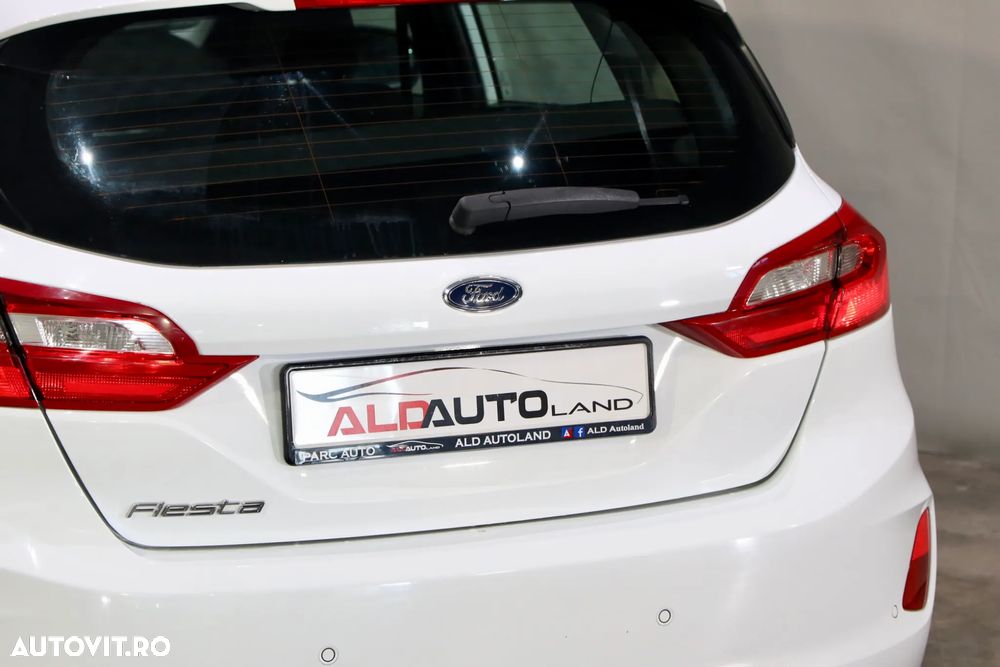 Ford Fiesta 1.0 EcoBoost Powershift Trend - 19