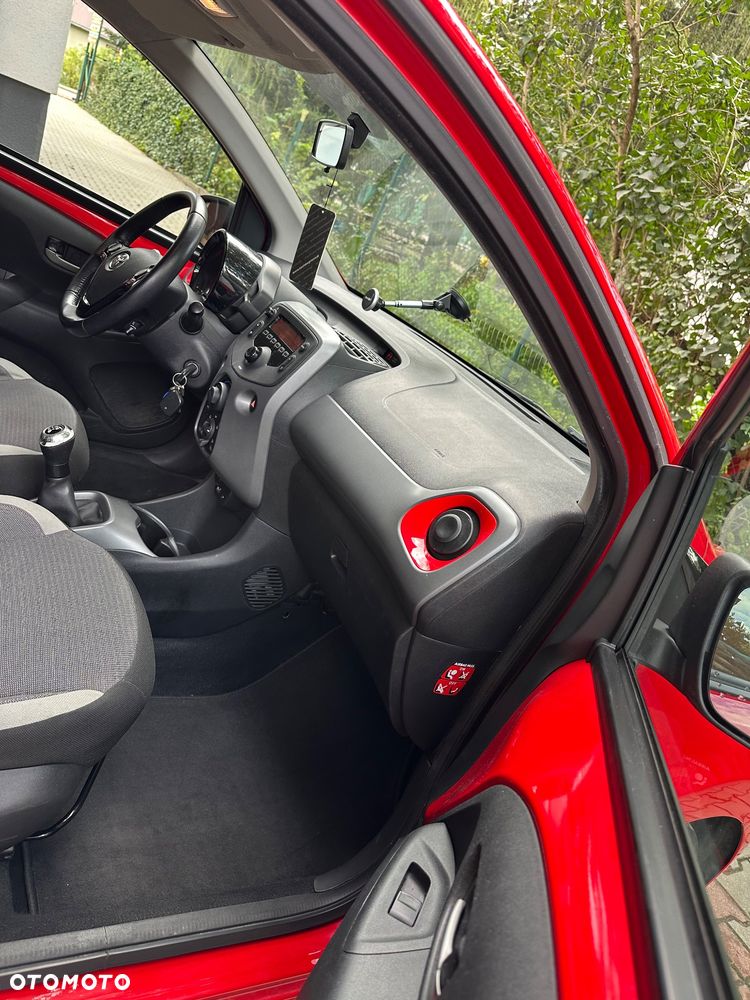 Toyota Aygo 1.0 VVT-i Color Edition - 17