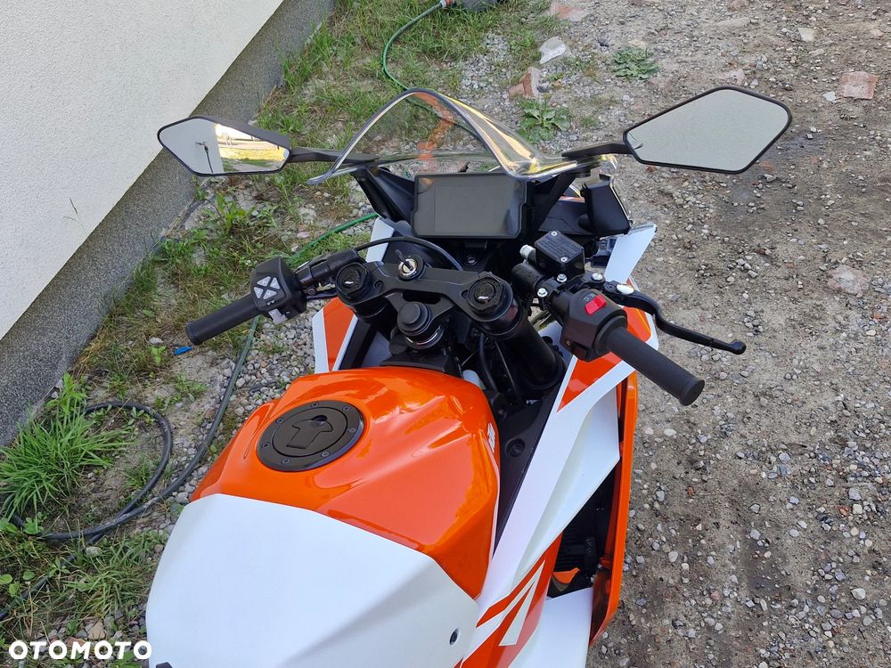 KTM RC 125 - 10